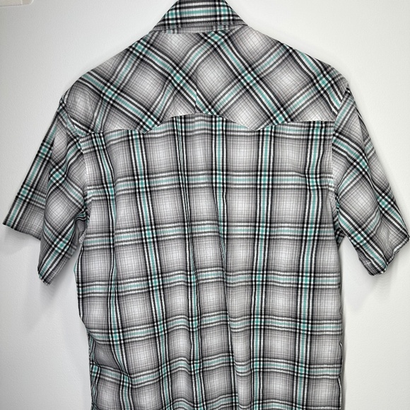 Wrangler Short Sleeve Plaid Pearl Snap Wrancher Shirt - Large - Picture 3 of 3